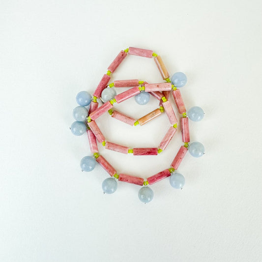 The Myre Necklace Pink